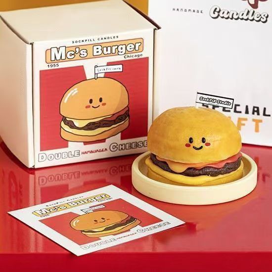 Burger Candle, Pink Black Cute Decorative Food Candle, Handmade Creative Novelty Candle for Party Home Decoration and Gifts With Tray